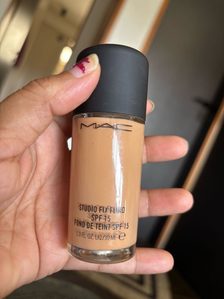 Brand New Mac Foundation Big Bottle
