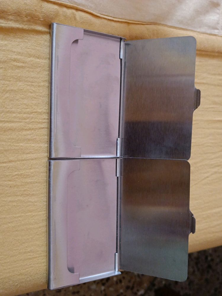 CARD HOLDER