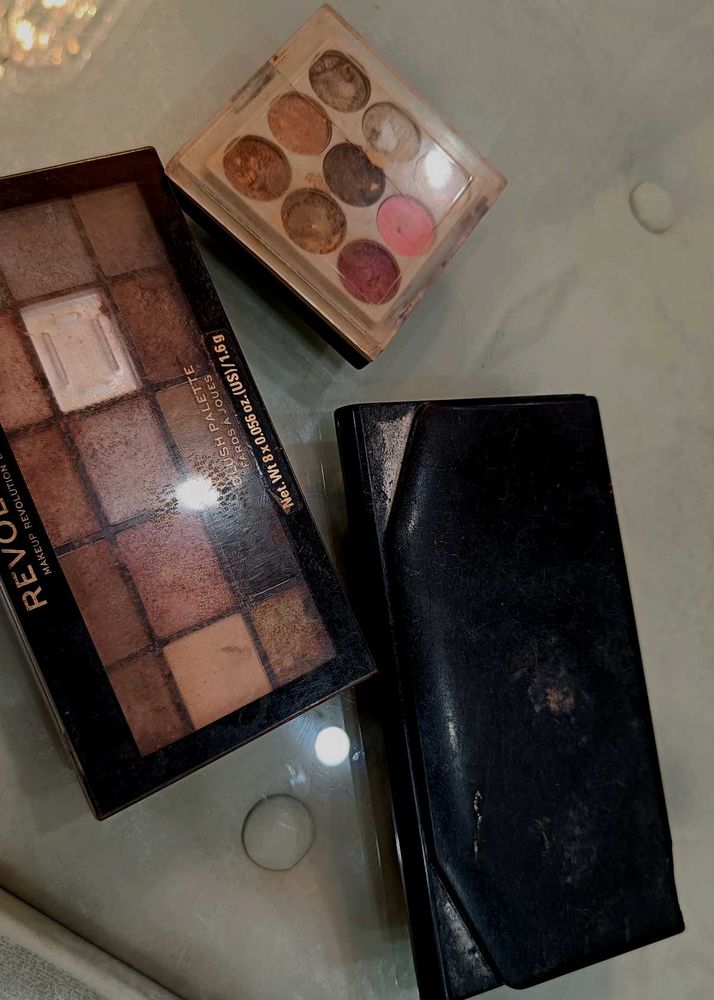 Makeup Bundle: Revolution Palette &amp; More!