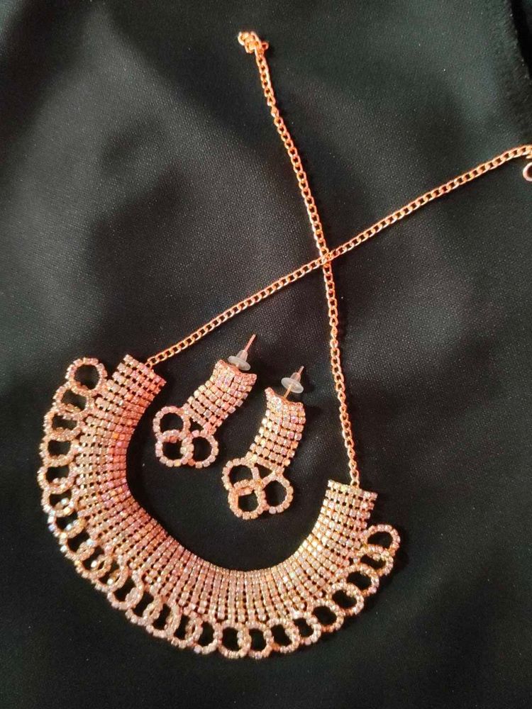 Sparkly Rose Gold Necklace &amp; Earring Set