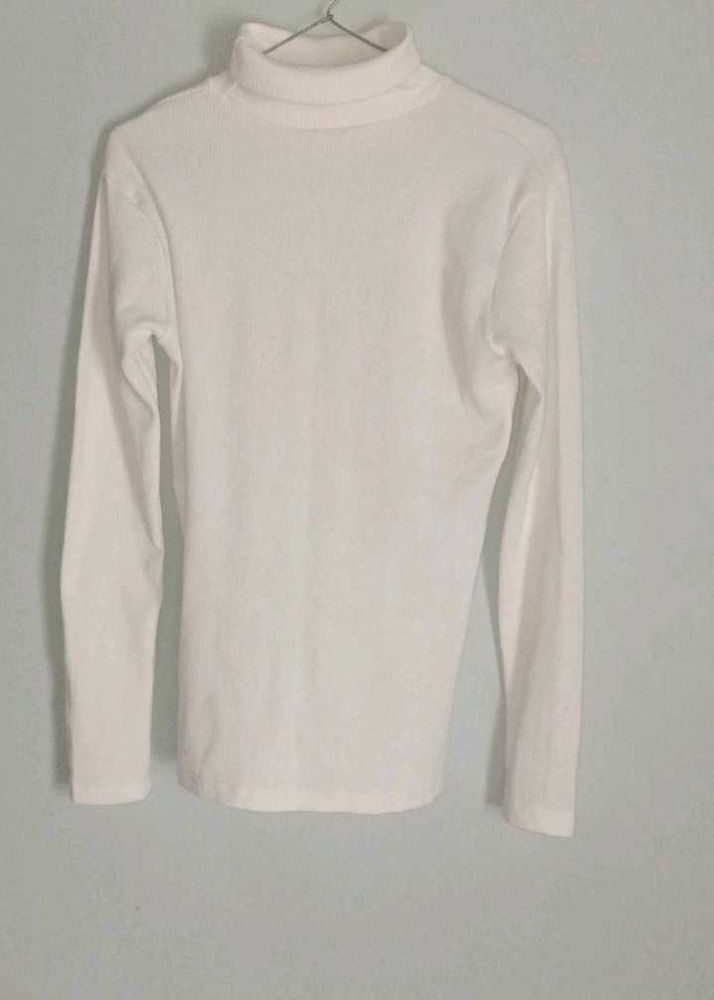White Turtleneck Long Sleeve Top