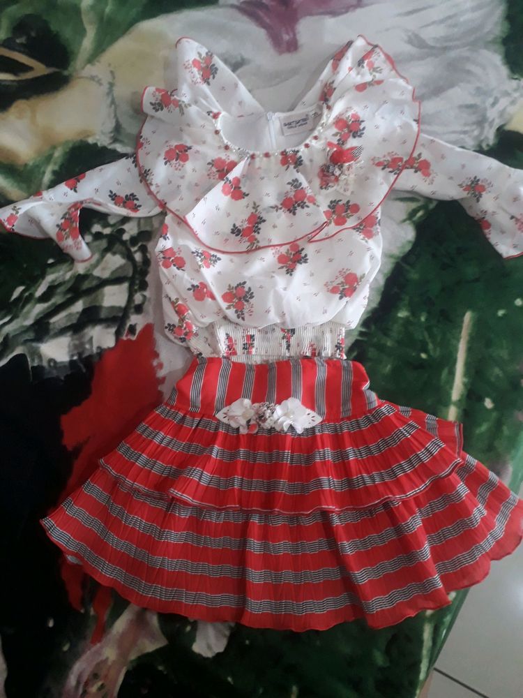 Skirt top