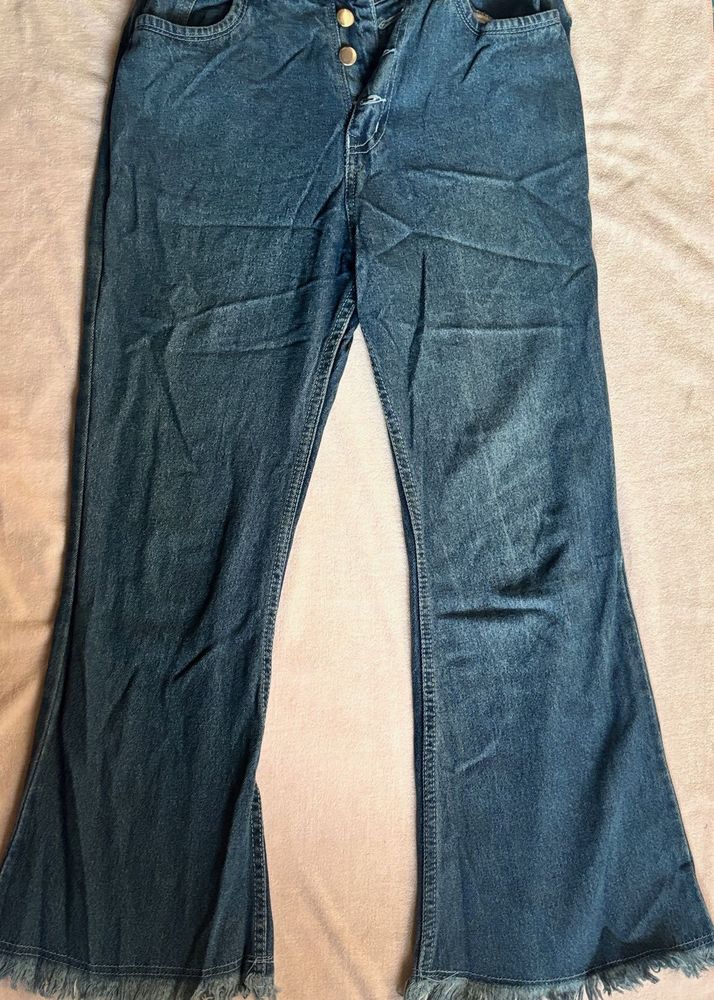 Bell bottom Jeans