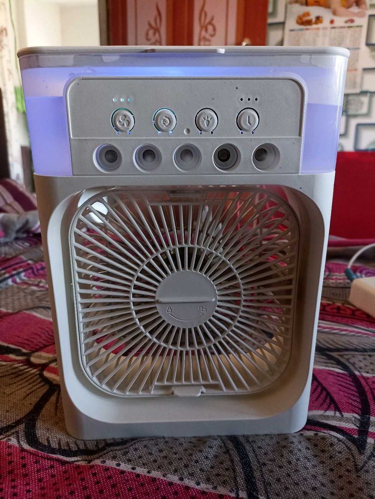 Mini Evaporative Air Cooler