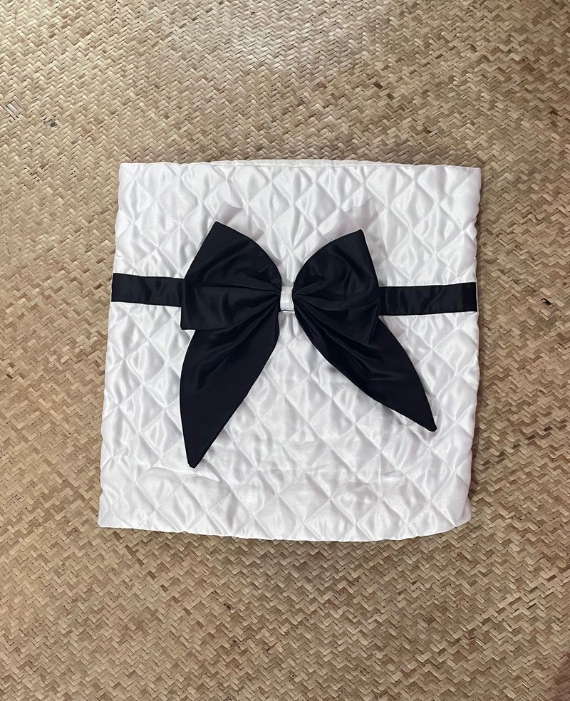 Cushion Cover Like New