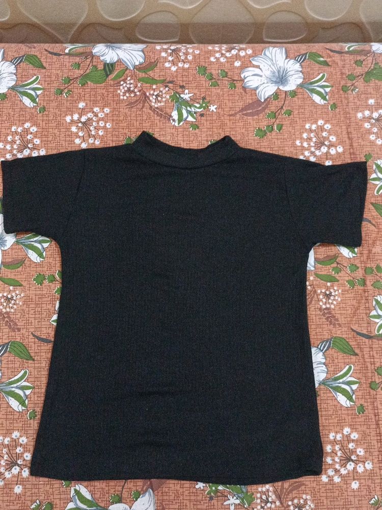Black Crop Top