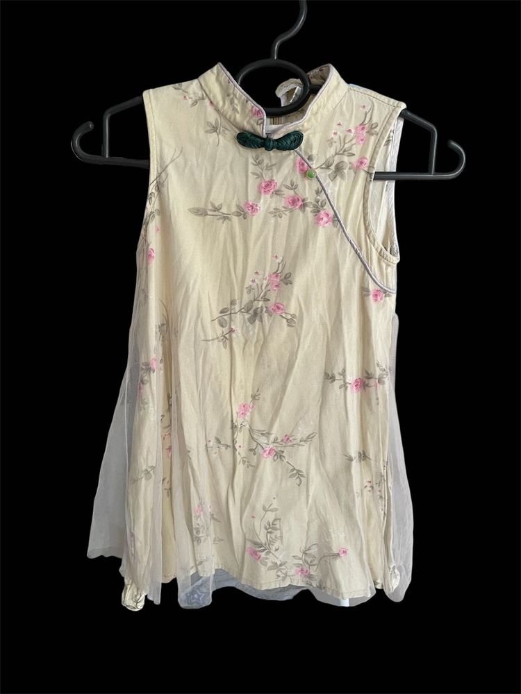 Chinese Collar Floral Sleeveless Top