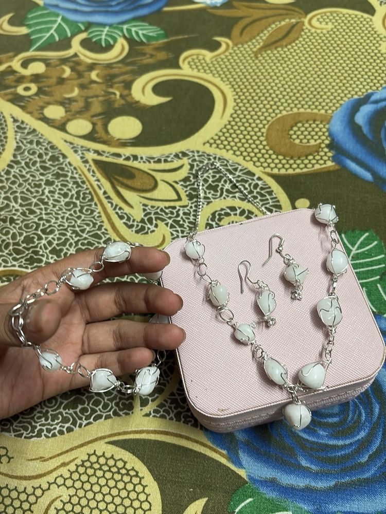 White Beads Jewellery Set