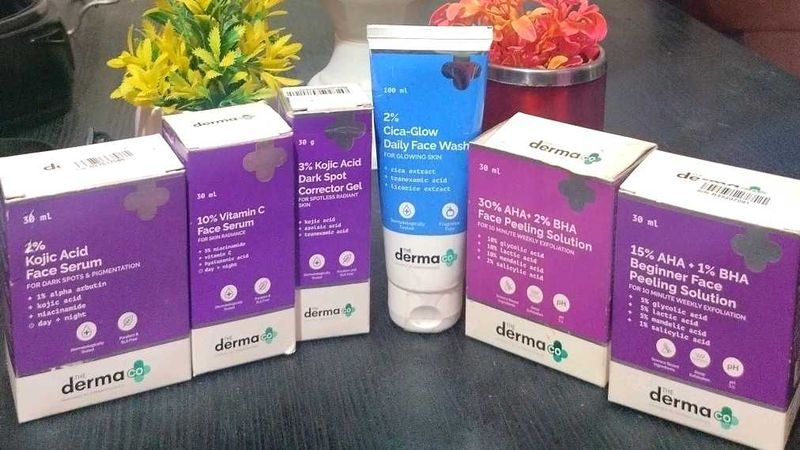 Derma Co. Skincare Set