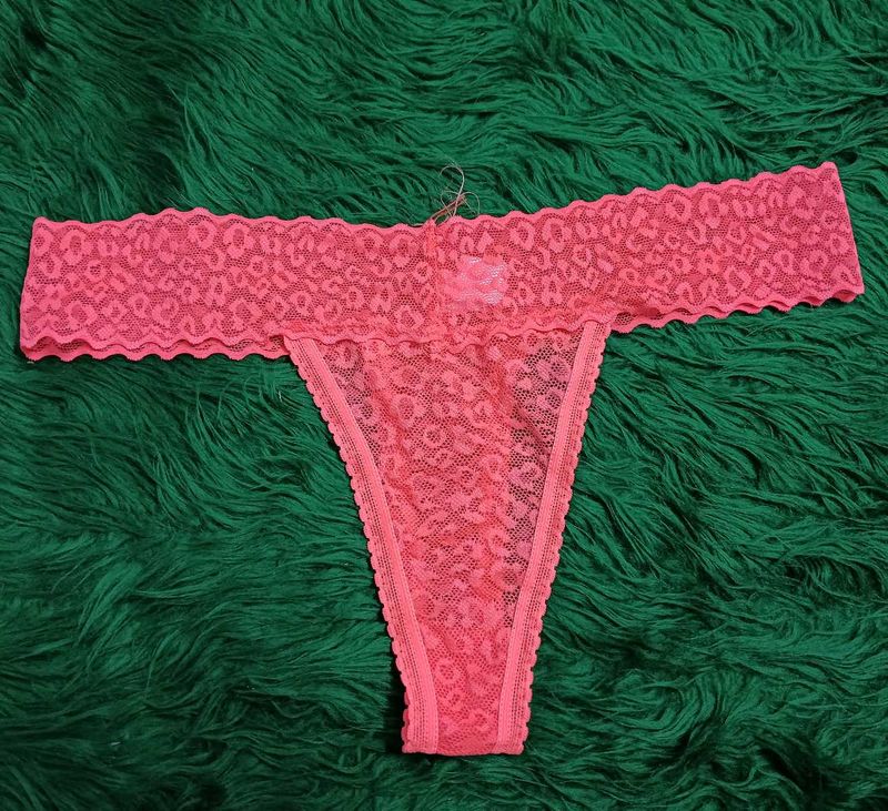 Pink Lace Thong - New 🖤