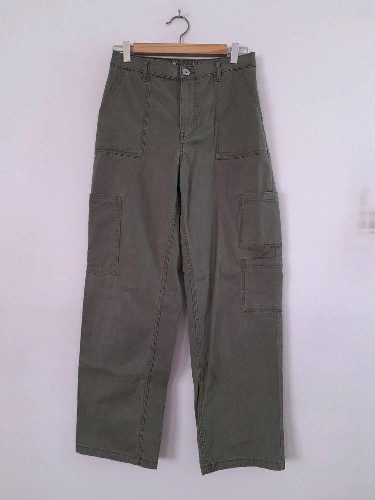 Olive Casual Jeans (Women&#39;s)