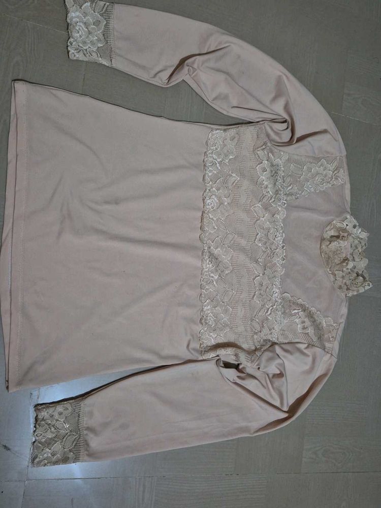 Lace Trim Long Sleeve Top
