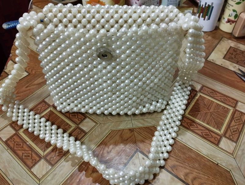 Elegant Beaded Shoulder Bag