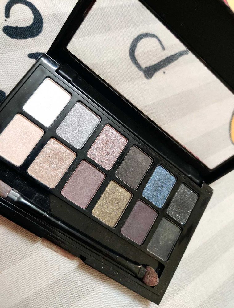 Maybelline The Rock Nudes Eyeshadow Palette