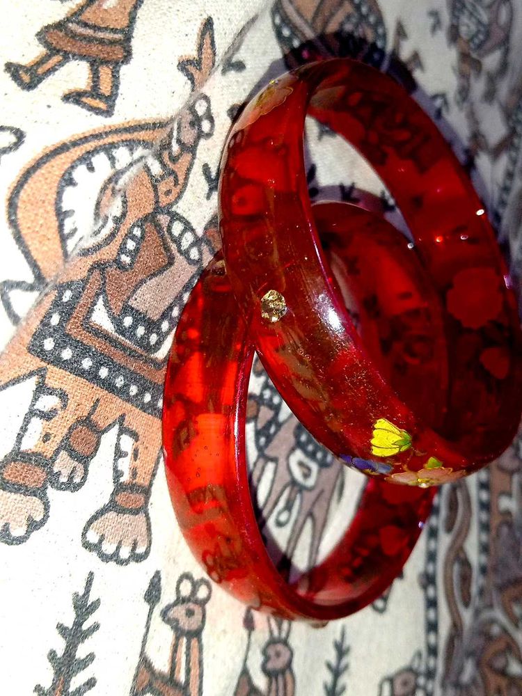 Red Bangles (Set of 2)