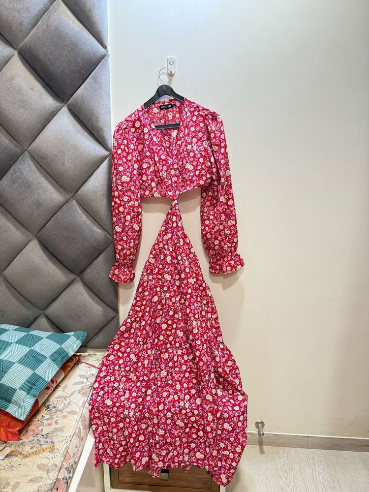 Beautiful Cutout Floral Red Dress