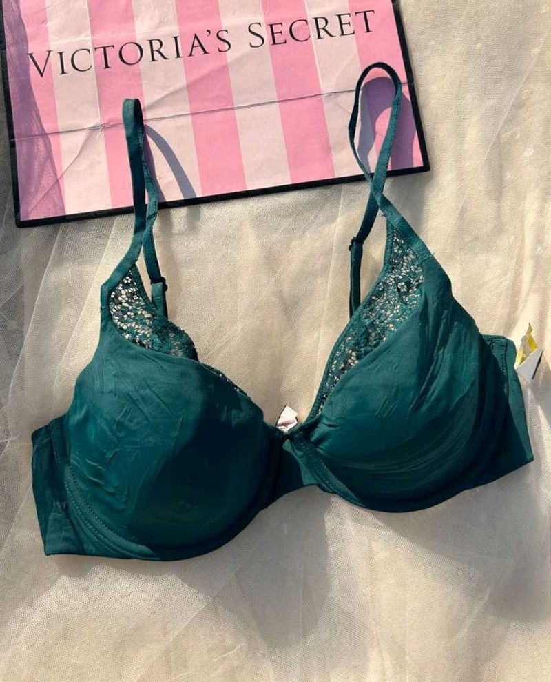 Victoria Secret Lingerie Set