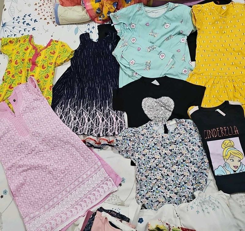 Sasikala Clothing Bundle