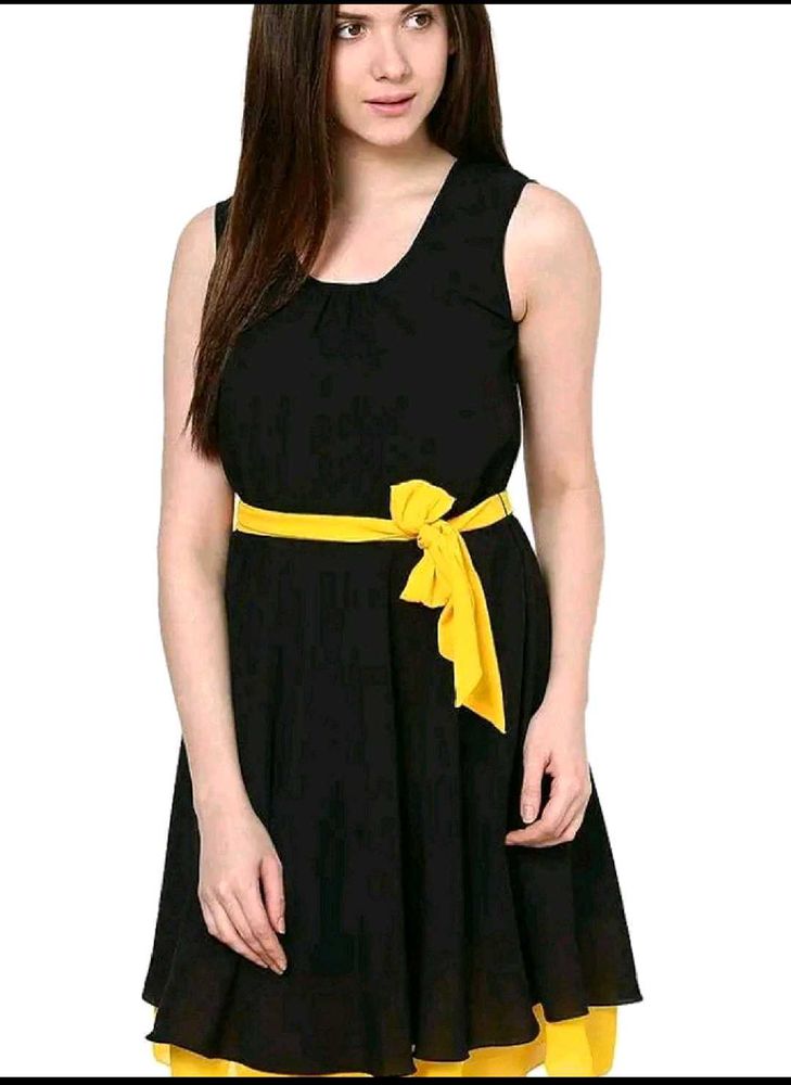 Chic Black Dress w/ Yellow Belt