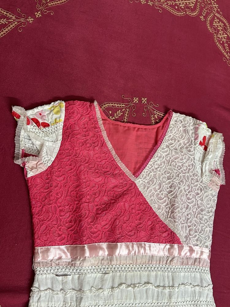 pink and white kurti