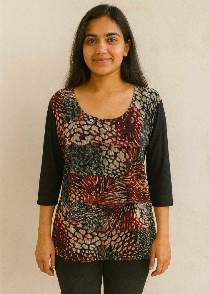 Patterned plus size Top