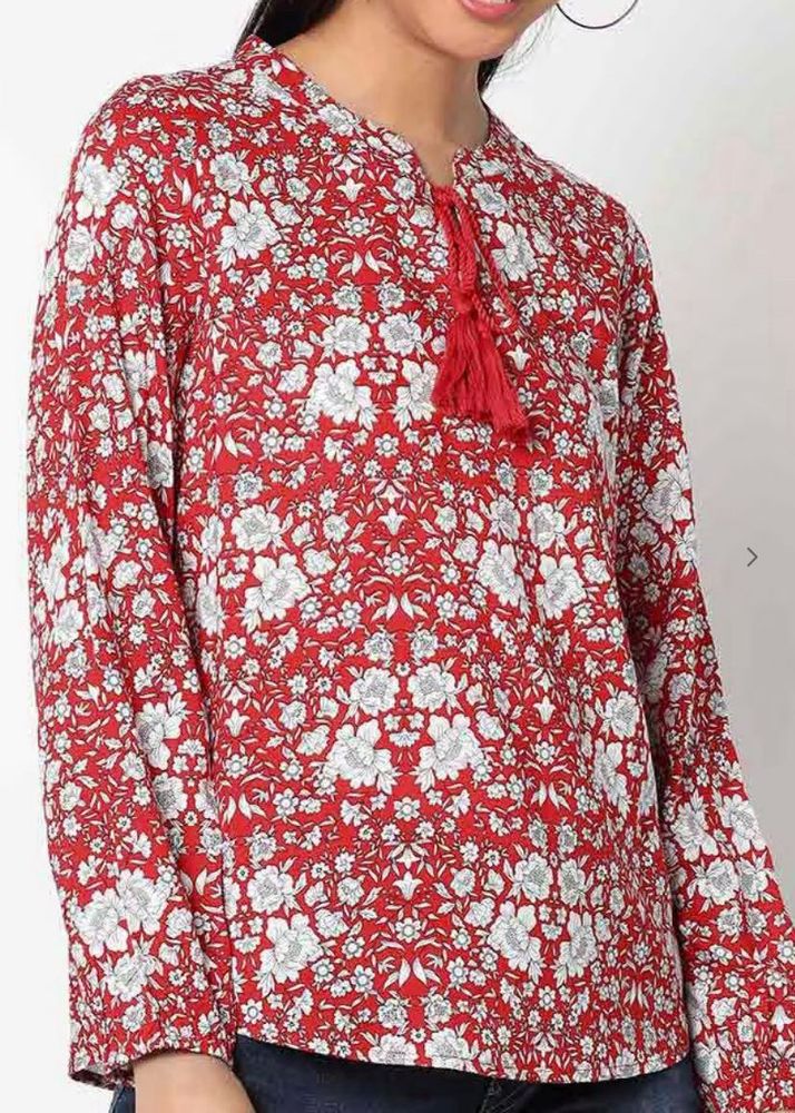 it’s a top with pant