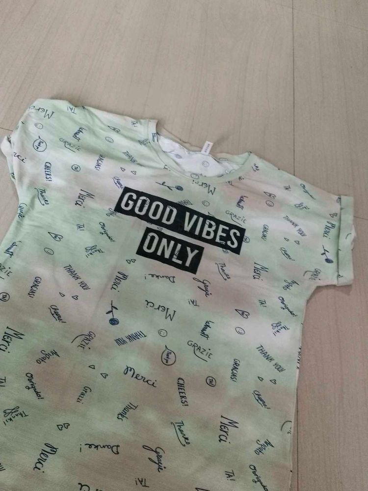 Good Vibes Only Tee