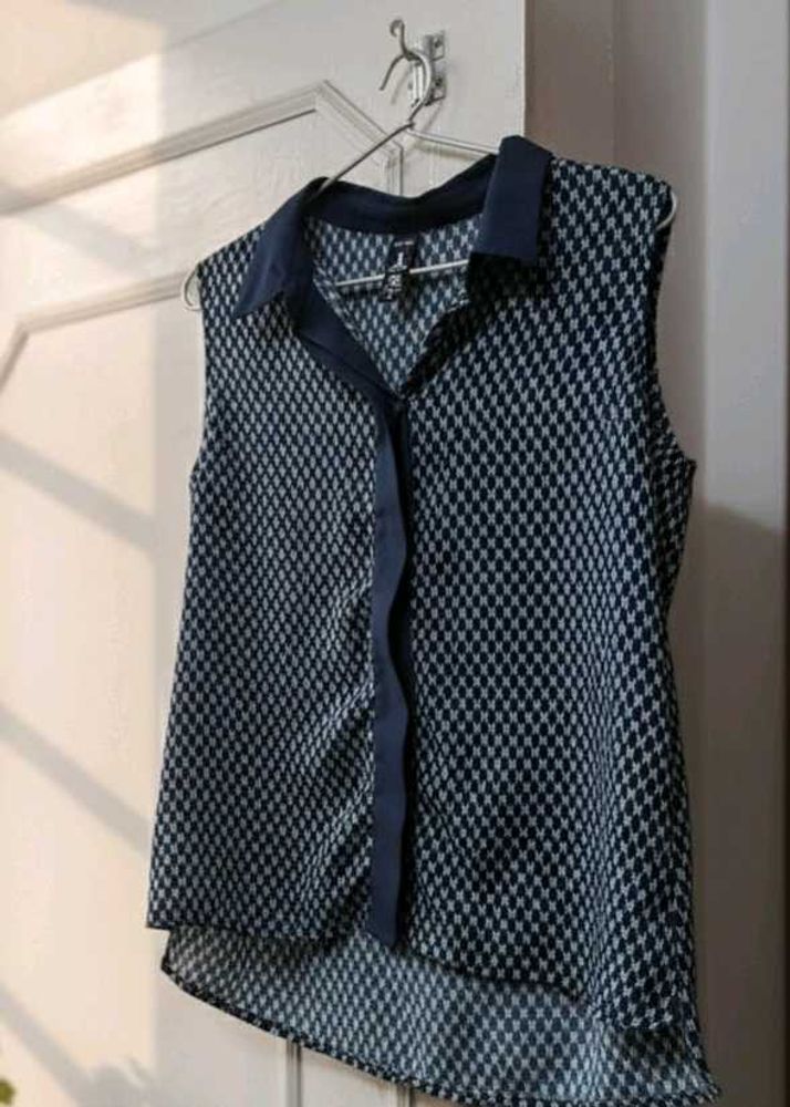 Houndstooth Sleeveless Top