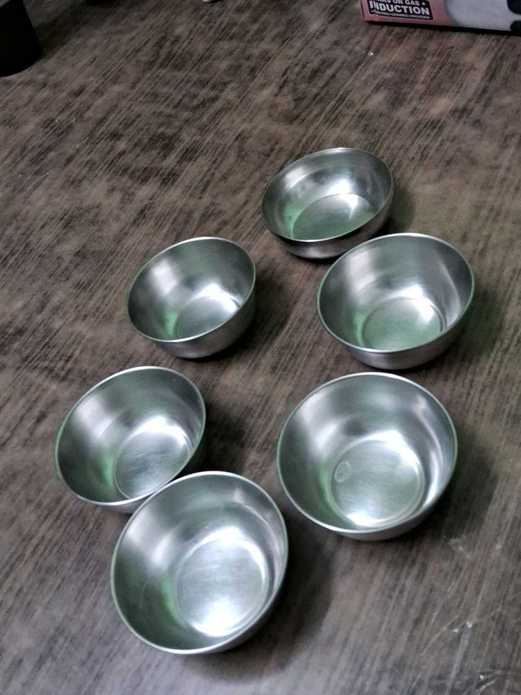 Set of 6 Stainless Steel Bowls