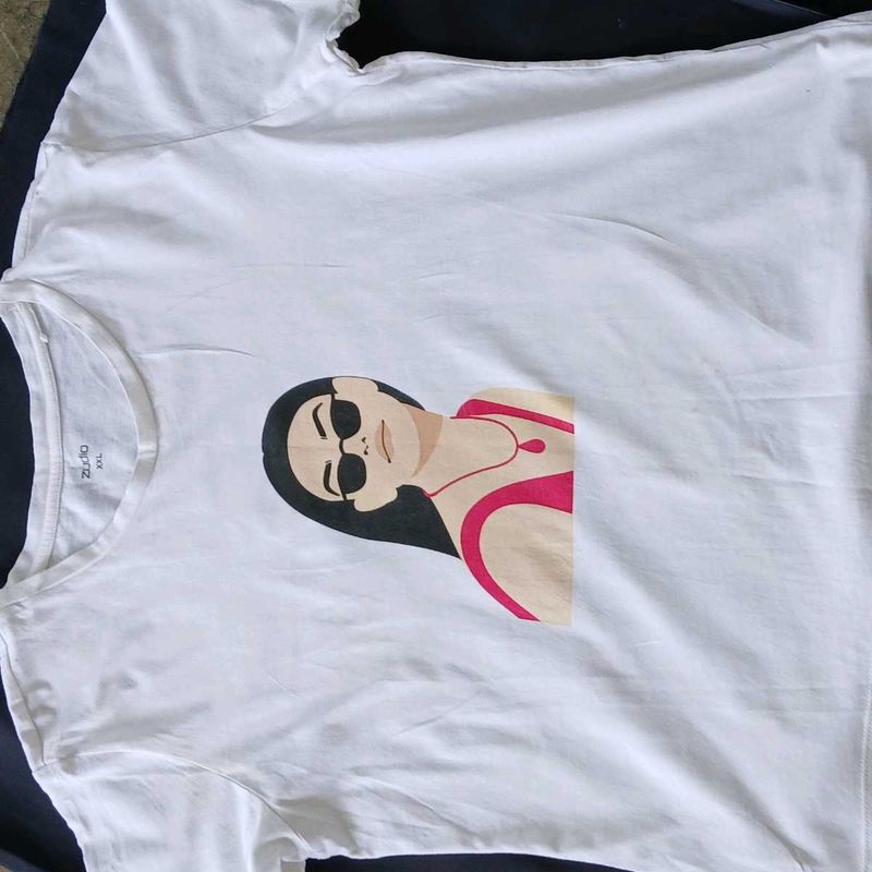 Minimalist Girl Graphic Tee – White