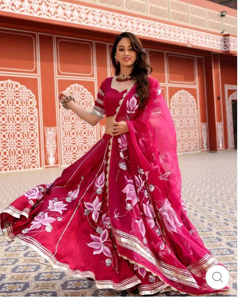 Aachho Magenta Pink Hand-painted Lehenga Set