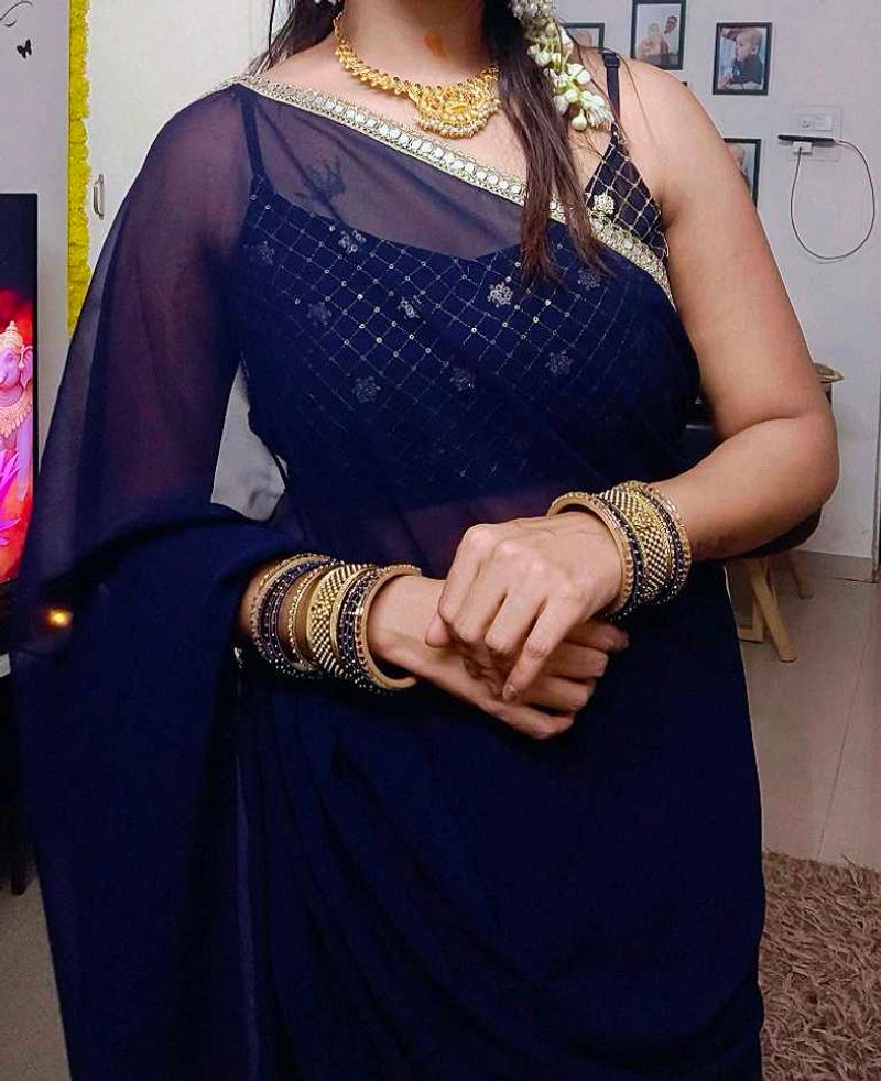 Elegant Navy Blue Saree