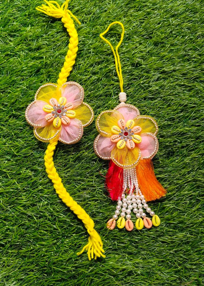 Floral Rakhi Set