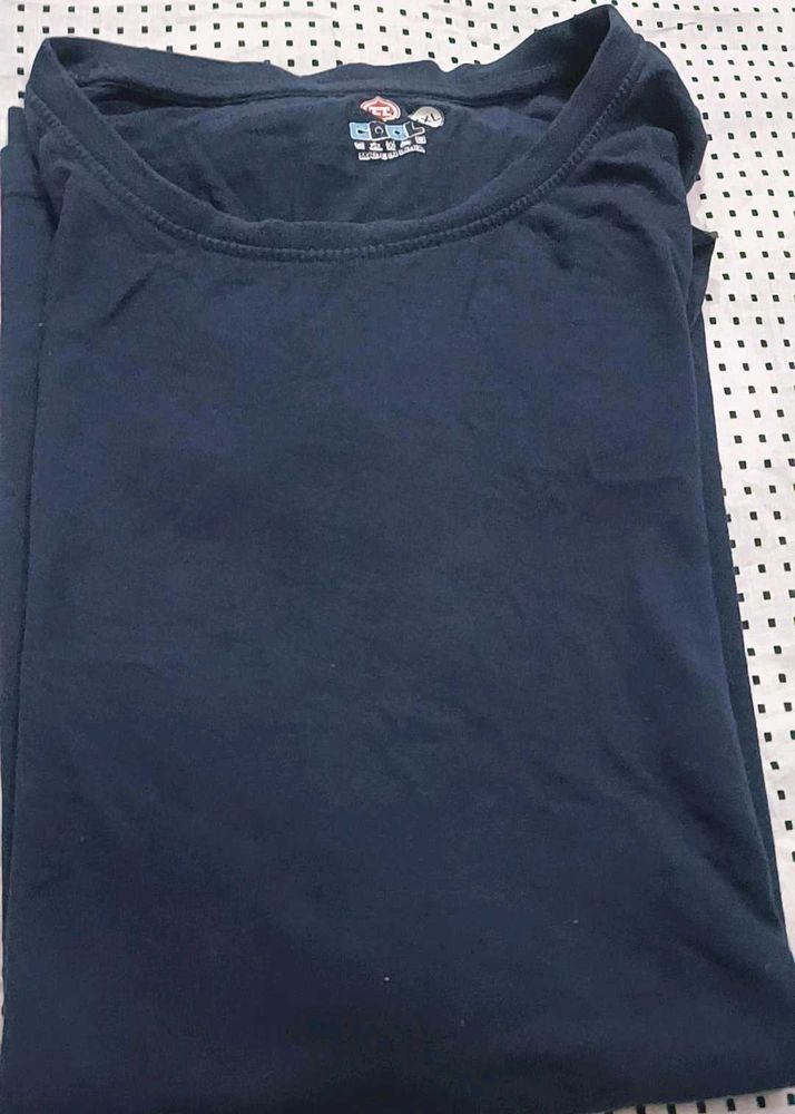Basic Navy Blue T-Shirt