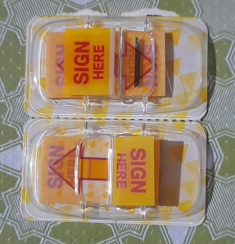 Deli Strong Adhesive Bright Colour Sticky Notes