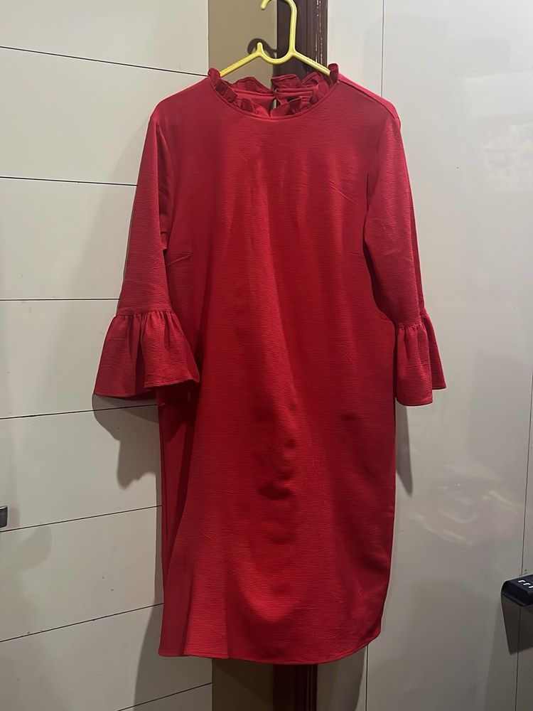 Red Dress - Stylish &amp; Chic