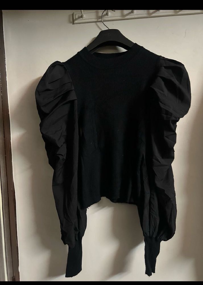 Chic Black Puff Sleeve Top