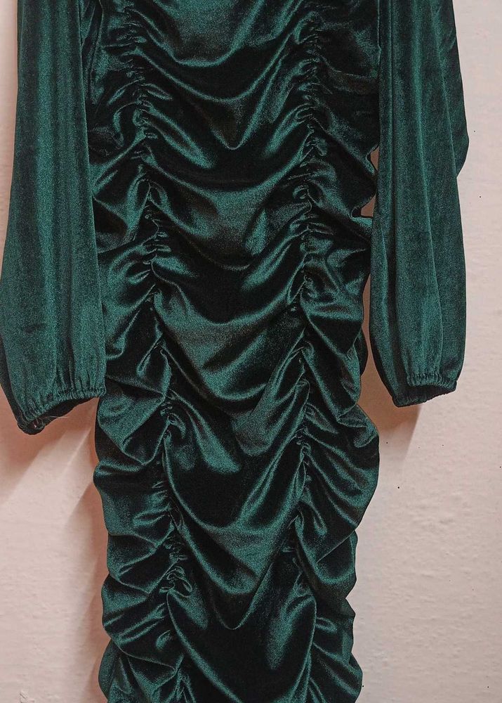Emerald Green Velvet Party Dress