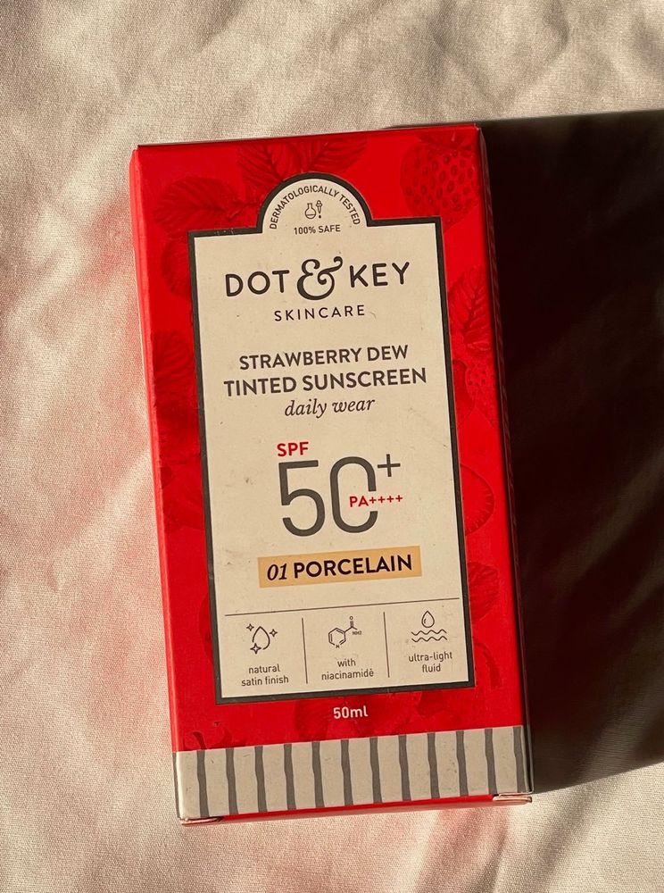 Dot &amp; Key Sunscreen SPF 50