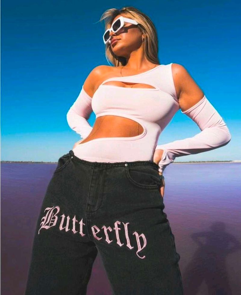 Butterfly Black Straight Jeans 🦋