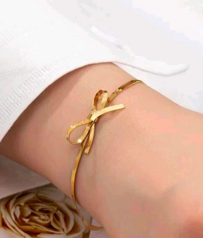 Stainless Steel Bow Bracelet