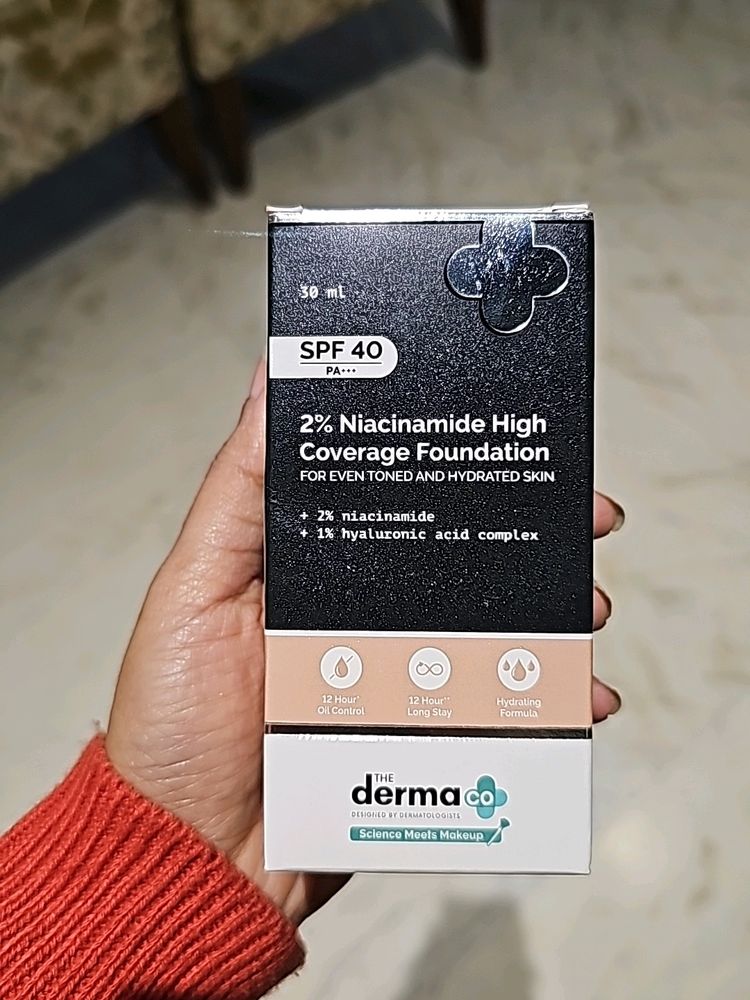 Derma Co Foundation Shade 04 Caramel
