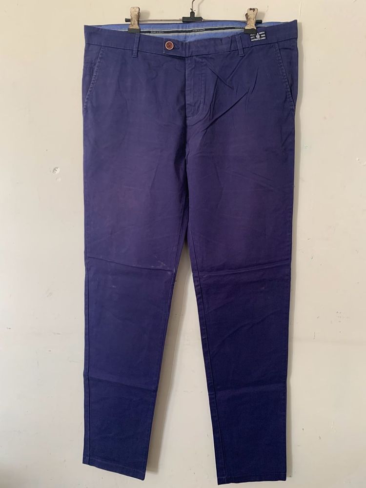 Chinos