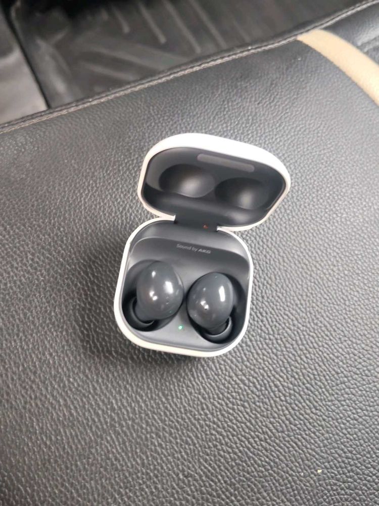 Samsung Galaxy BudsSamsung  Buds 2 | Acti