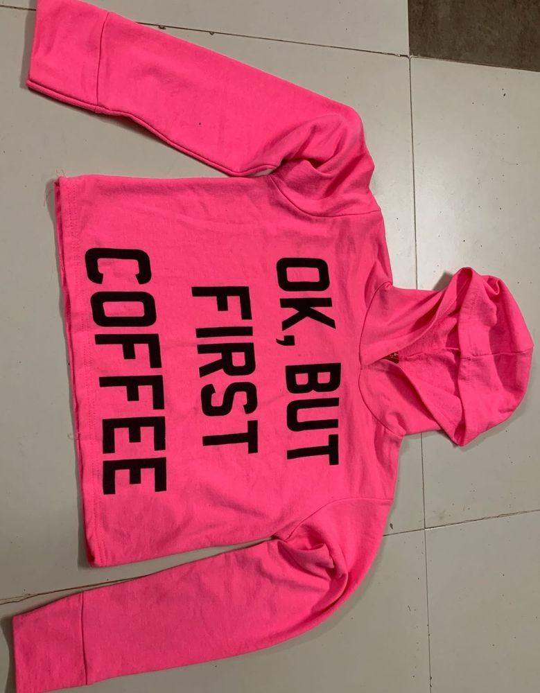cropped hoodie