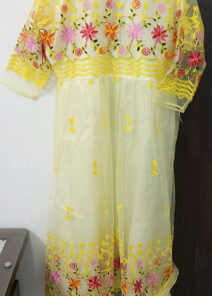 yello embroidery kurti