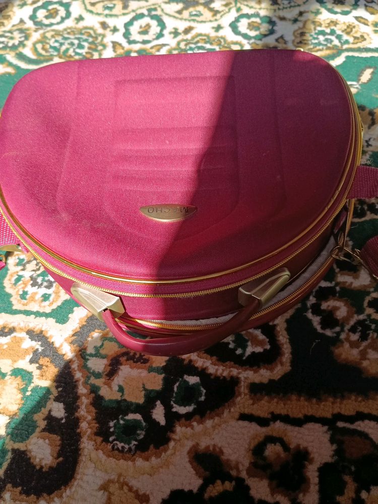 SEMy New Makeup Kit Want To Sell I Buy This 3000 R