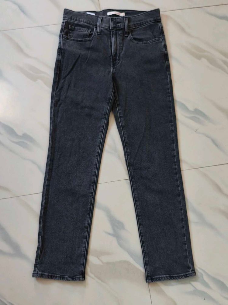 slim fit jeans for women