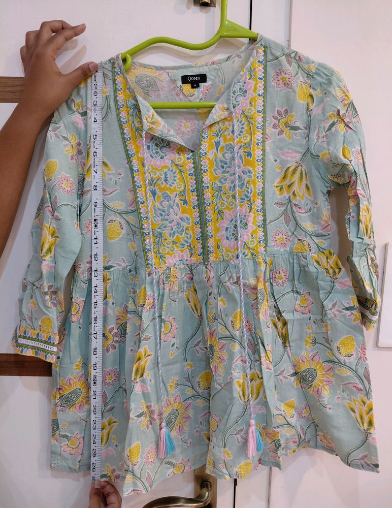 QOMN brand sea green cotton printed top size M