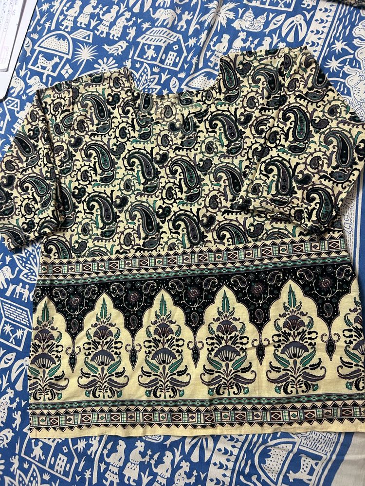 Beige Print Short Kurti🤍